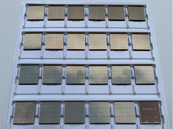 導(dǎo)電玻璃激光刻蝕與劃線應(yīng)用(圖1) image.png