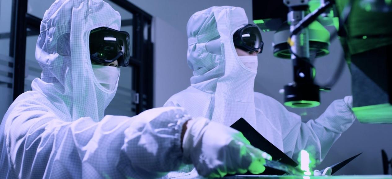 与光博会共成长｜华日激光：在第20届光博会全球首发“超快激光微纳加工子系统”(图4)